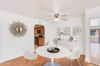 Photo #4: 6728210 Listing