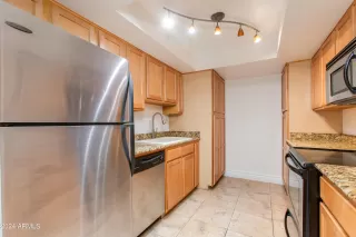 Photo #6: 6728210 Listing