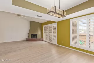 Photo #6: 6728268 Listing