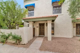 Photo #1: 6728327 Listing 