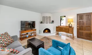 Photo #5: 6728327 Listing 