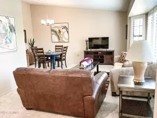 Photo #4: 6728497 Listing