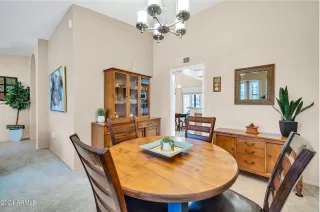 Photo #5: 6728497 Listing