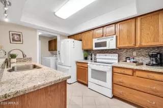 Photo #6: 6728497 Listing