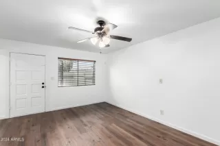 Photo #4: 6728552 Listing