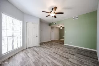 Photo #3: 6728998 Listing