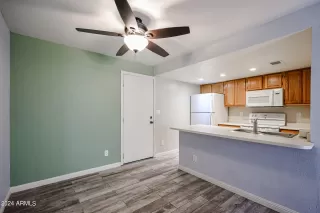 Photo #4: 6728998 Listing