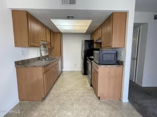 Photo #3: 6729099 Listing