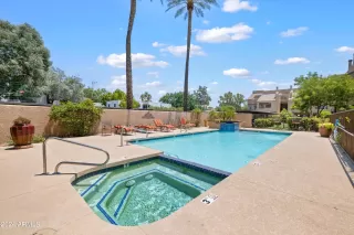 Photo #2: 6729373 Listing