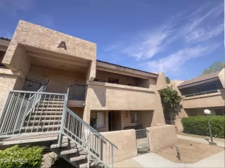 Photo #6: 6729479 Listing