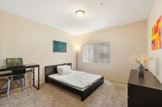 Photo #6: 6729528 Listing