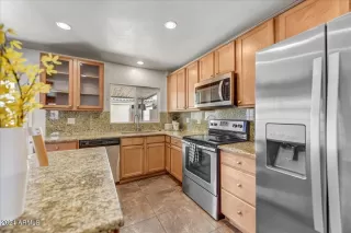 Photo #2: 6729659 Listing 