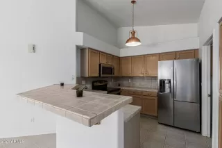 Photo #6: 6729780 Listing