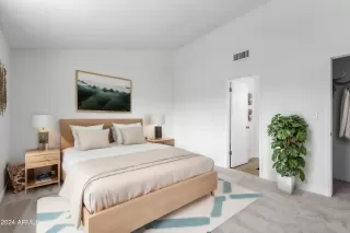 Photo #3: 6729916 Listing