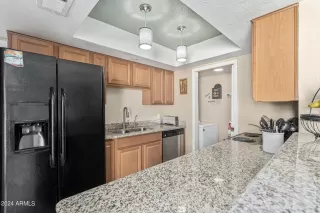 Photo #2: 6730031 Listing