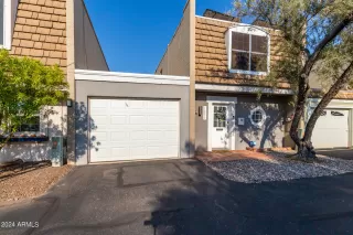 Photo #3: 6730061 Listing