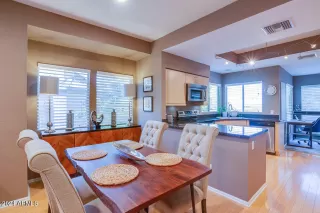 Photo #6: 6730211 Listing 