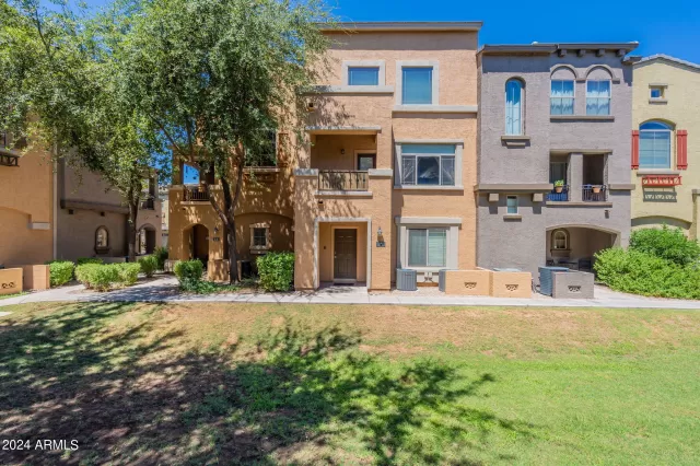 MLS: 6730260 Condo For Sale