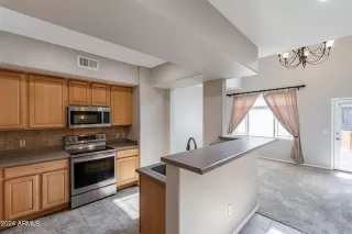 Photo #1: 6730260 Listing