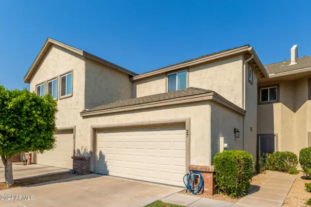 MLS: 6730329 Condo For Sale