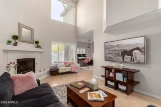 Photo #4: 6730329 Listing