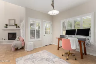 Photo #5: 6730329 Listing