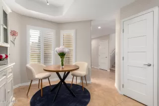 Photo #6: 6730329 Listing