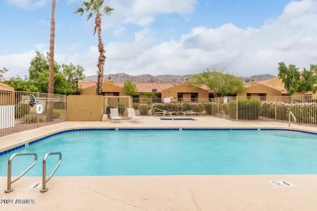 MLS: 6730389 Condo For Sale