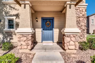 Photo #2: 6730407 Listing