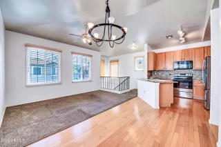 Photo #6: 6730407 Listing