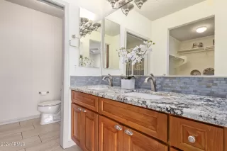 Photo #4: 6730433 Listing 