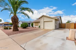 Photo #2: 6730451 Listing 