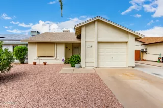 Photo #4: 6730451 Listing 