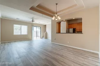 Photo #4: 6730537 Listing