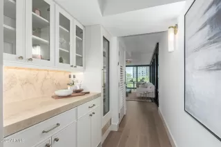 Photo #4: 6730557 Listing 