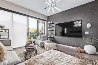 Photo #1: 6730622 Listing