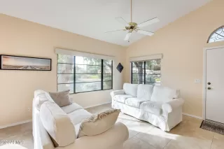 Photo #4: 6730827 Listing 