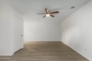 Photo #2: 6730834 Listing