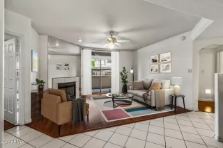 Photo #2: 6730848 Listing