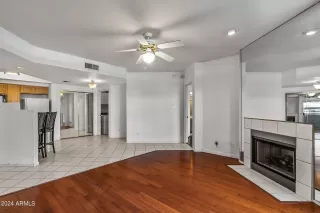 Photo #6: 6730848 Listing