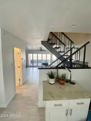 Photo #3: 6730977 Listing 