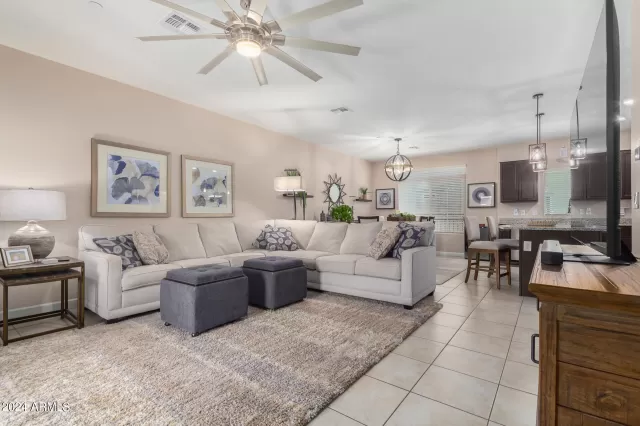 MLS: 6731211 Condo For Sale