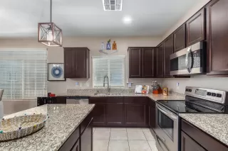 Photo #6: 6731211 Listing