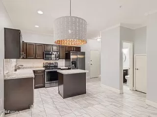 Photo #6: 6731287 Listing 