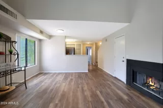 Photo #2: 6731408 Listing