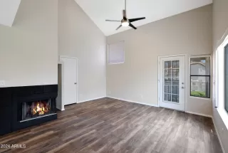 Photo #6: 6731408 Listing