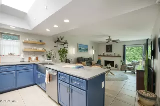 Photo #4: 6731462 Listing 