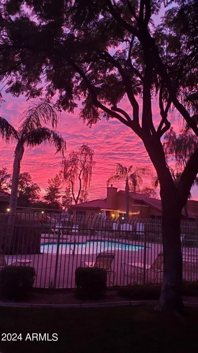 MLS: 6731463 Condo For Sale