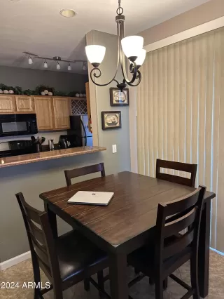 Photo #6: 6731463 Listing