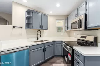 Photo #1: 6731468 Listing